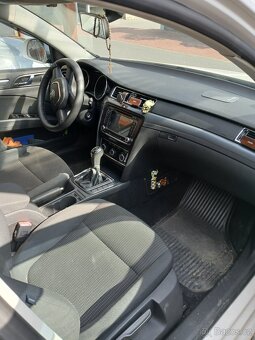Škoda superb 2 2.0 103kw combi - 6