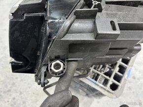 VW Tiguan pravé přední světlo - 6