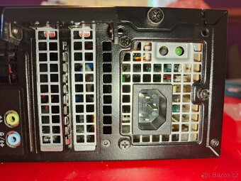 Malý stolní počítač DELL OptiPlex 3020 - 6
