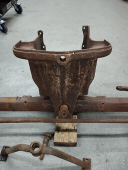 Přední náprava Zetor 25 N - 6