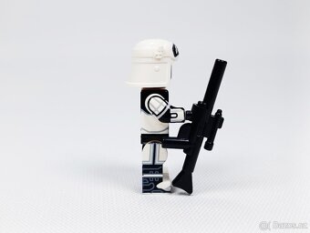 Custom LEGO Star Wars minifigurka ISB Tactical Agent - 6