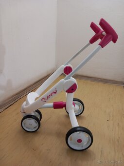 Kočárek Quinny,balanční chodìtko - 6