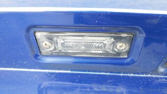 VW PASSAT B6  – DVEŘE KUFRU MODRÉ LC5E - 6