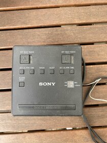Rádio Sony s LCD budíkem - 6