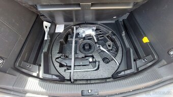 Prodám vw touran 2.0tdi r.v.2008 - 6