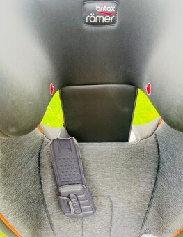 Britax Römer KIDFIX II XP - 6