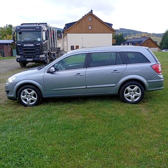 Opel Astra h 1.6 85kw - 6