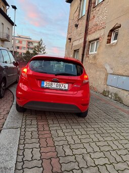 Ford Fiesta - 6