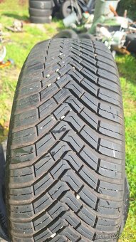 Celoroční pneu Continental 205/60 R16 - 6