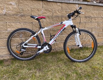 Author Mirage 24 - 6