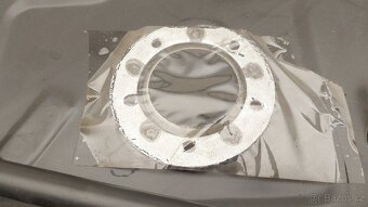 Suzuki Samurai – Nádrž paliva - 6