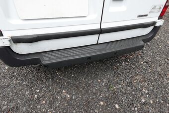 FORD TRANSIT L2H3 9MÍST BUS 2.2TDCI KLIMA - 6