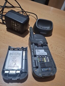 Retro telefon Alkatel One Touch View - 6