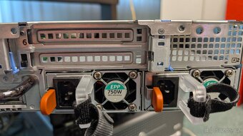 Server Dell R730,2CPU, 64GBRAM, 8x600GB - 6