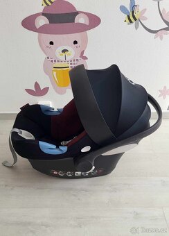 Autosedačka Cybex Aton M i-Size Ferrari Victory Black - 6