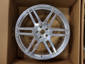 leštěná kovaná alu FORGED 8,5 a 10,5x20" 5x114,3 R20 - 6