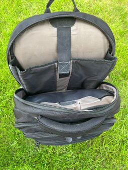 Batoh Targus Corporate Traveller 15-15.6" - 6
