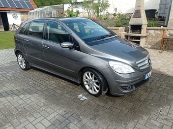Mercedes B 200 CDI - 6