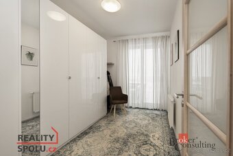 Převod dr. podílu, byty/3+kk, 57 m2, V Zahrádkách, 31200 Plz - 6