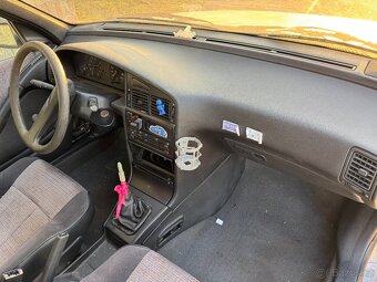 Peugeot 405 veškeré ND - 6
