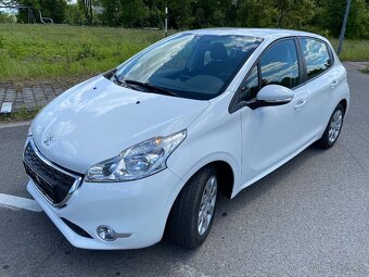 PEUGEOT 208 1.2 BENZÍN 2012 BÍLÁ - 6