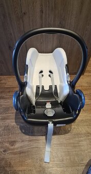 Autosedačky Maxi-Cosi (0-13 kg a 9-18 kg) + Isofix - 6