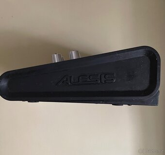 Alesis IO 14 - 6