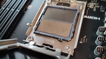 MSI MAG B650 TOMAHAWK WIFI - 6