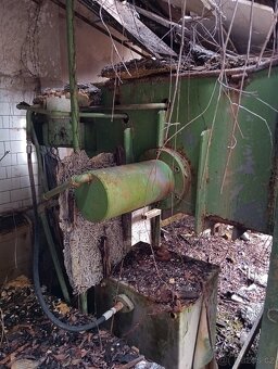 Hydraulický lis na hlínu - 6