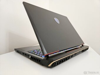 16"_MSI RAIDER GE68HX 13V_i7-13700HX_16GB_1TB_RTX 4060 8GB - 6