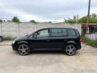 Atraktivní Rondell 217, 5x112 R19, 225/40 letní sada 4x6mm - 6