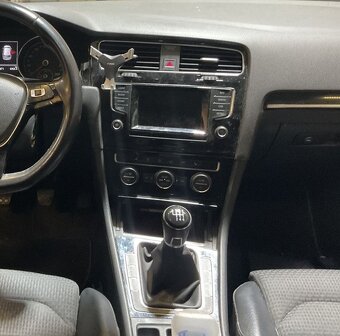 Volkswagen Golf 7 1.2 Tsi 77KW HIGHLINE 148tkm r.5/2014 - 6