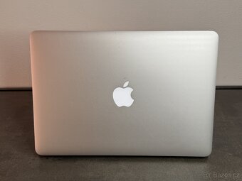 MacBook Air 13'' 2015 / i5 / 8GB / 128GB SSD - DPH - 6