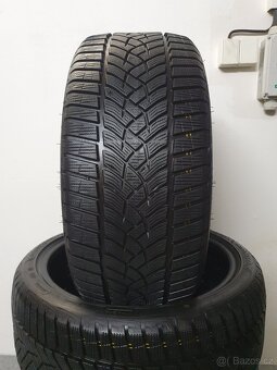 4x -- 225/40 R18 Zimní pneu Goodyear UltraGrip Performance + - 6
