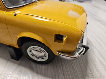 Škoda 100 Deagostini 1:8 - 6