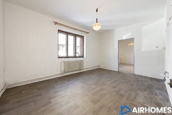 Dům pro rodinu nebo investiční 2 byty před rekonstrukcí v Úv - 6