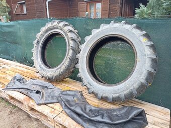 Zadní kompletní kola Zetor 9,5-32 + pneu 12,4-28 navíc - 6
