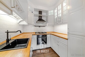 Prodej bytu 4+kk 138 m² + balkon 7,5 m², Praha - Michle - 6