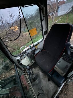 Bagr takeuchi tb 125 - 6