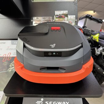 Robotická sekačka Segway Navimow X390E - 6