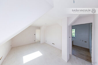 Prodej, podkrovní byt 3+kk, 56 m², Francova Lhota, okr. Vset - 6