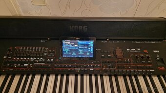 Korg PA4x 76 s reproduktorovým systémem - 6