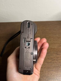 Sony Cybershot DSC-HC20V - 6