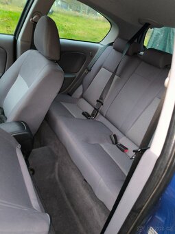 Nissan Almera - 6