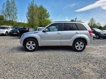 Suzuki Grand Vitara,1.9DDiS,95KW,4x4,KEYLESS,VÝHŘEV,9/2010 - 6