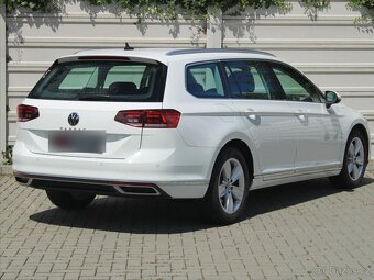 Volkswagen Passat 2,0 TDi 110kW DSG Elegance ČR 1.maj CR BMT - 6