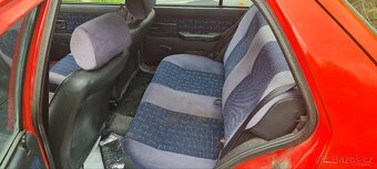 Peugeot 205 - 6