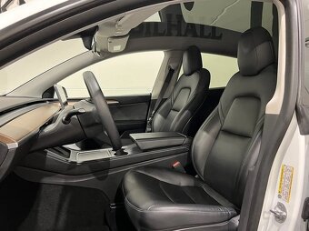 Tesla Model Y Long Range AWD rok 2021 - 6