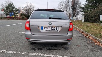 Superb 2 combi 2.0 TDI 4x4 125kW top stav - 6