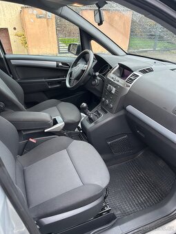 Opel Zafira 2.2 Direct, 7 míst  R.V 2007 - 6